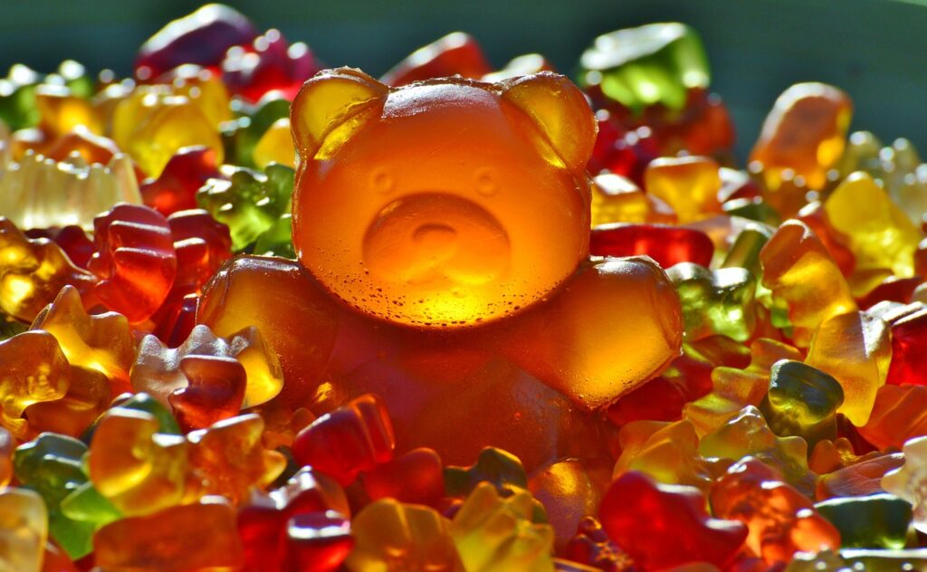 giant gummy bear, gummy bear, gummi bear-1089612.jpg